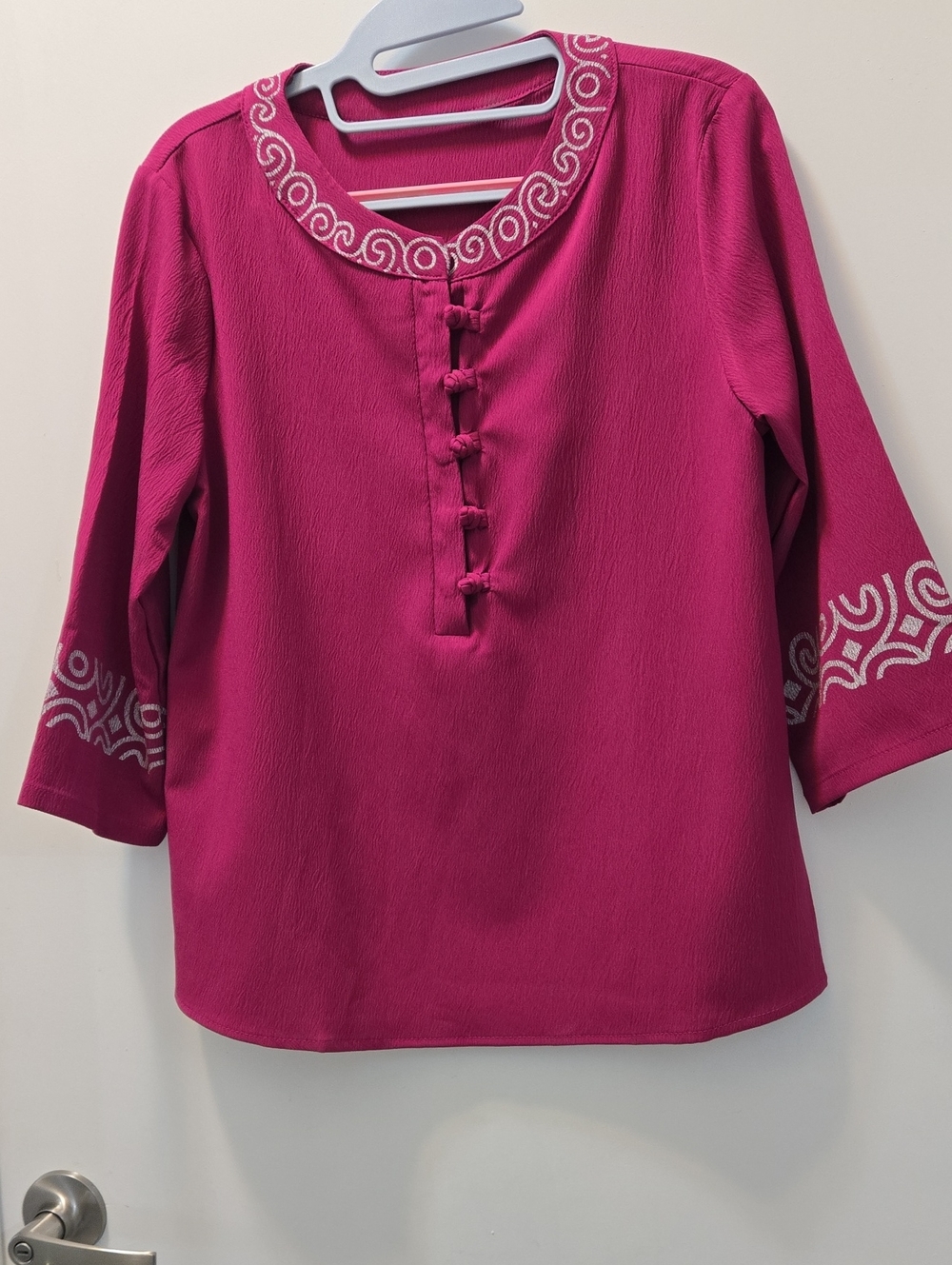 Women’s Magenta Tunic Top